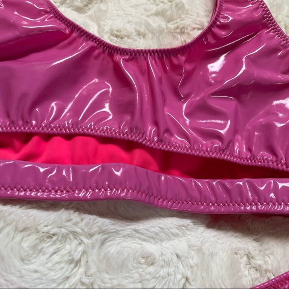 Glossy latex type bright pink Bikini Style set Size Small - Picture 6 of 12